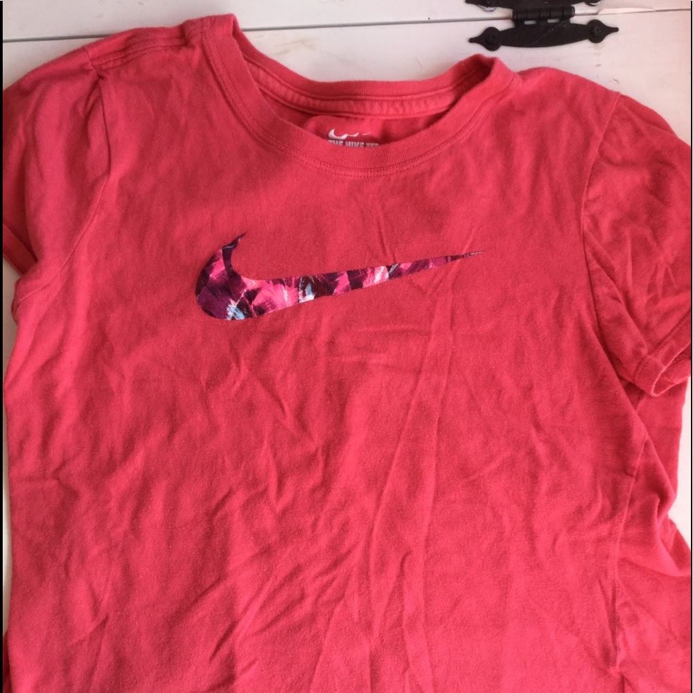 Kids large Nike T-shirt